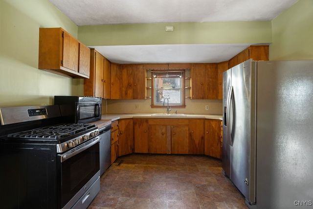 406-408 Hillside Avenue, Geddes, NY 13219