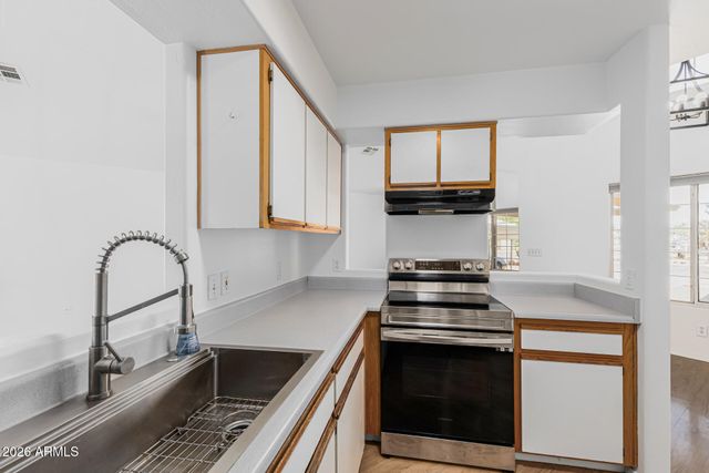 18042 N 41ST Street A, Phoenix, AZ 85032