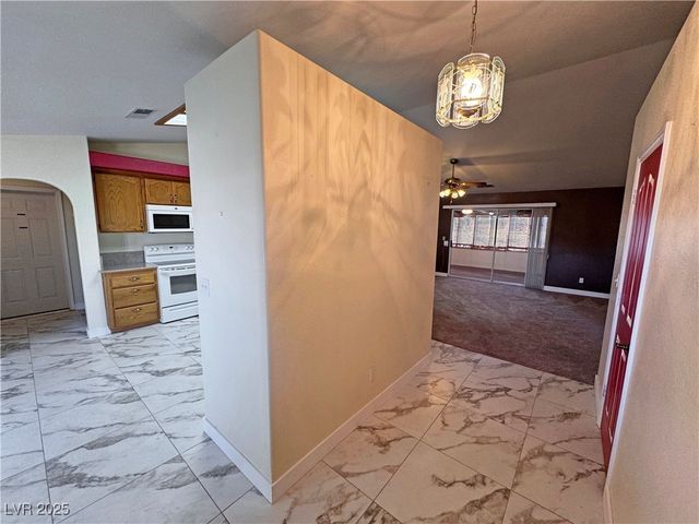 1320 Whitman Avenue, Pahrump, NV 89048