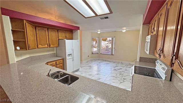 1320 Whitman Avenue, Pahrump, NV 89048