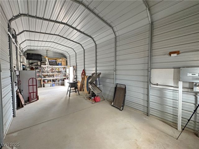 1320 Whitman Avenue, Pahrump, NV 89048