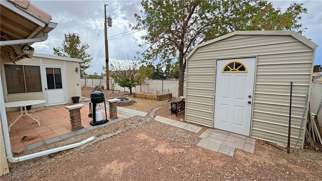 1320 Whitman Avenue, Pahrump, NV 89048