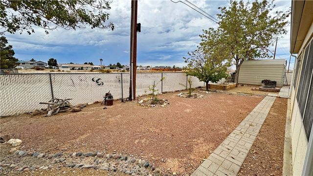 1320 Whitman Avenue, Pahrump, NV 89048
