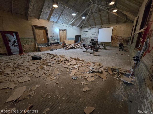 5658 Braden Street, Detroit, MI 48210