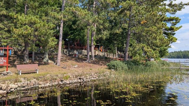 8450 Vermilion Drive, Cook, MN 55723