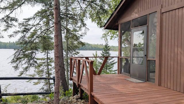 8450 Vermilion Drive, Cook, MN 55723