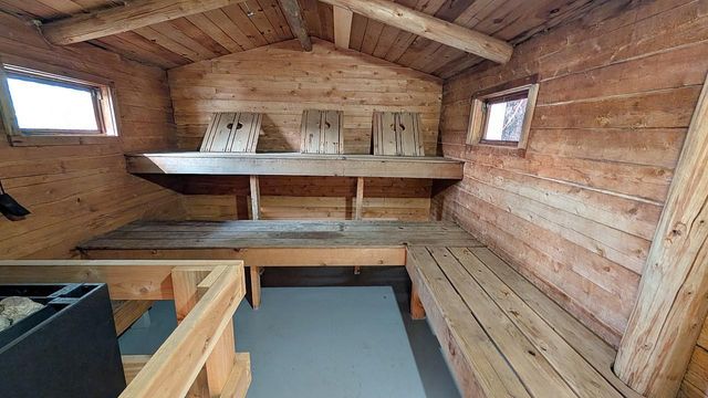 8450 Vermilion Drive, Cook, MN 55723