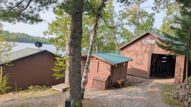 8450 Vermilion Drive, Cook, MN 55723