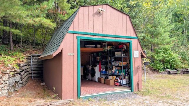 8450 Vermilion Drive, Cook, MN 55723