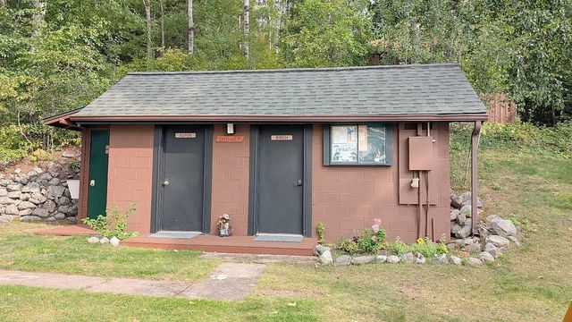 8450 Vermilion Drive, Cook, MN 55723