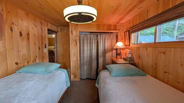 8450 Vermilion Drive, Cook, MN 55723