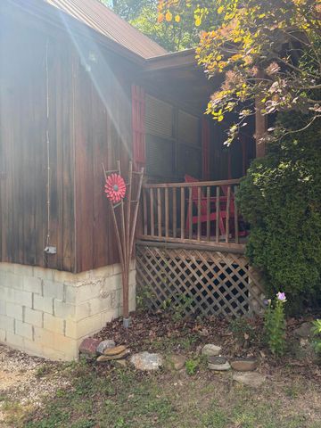 90 Stephen Road, Wellington, KY 40387