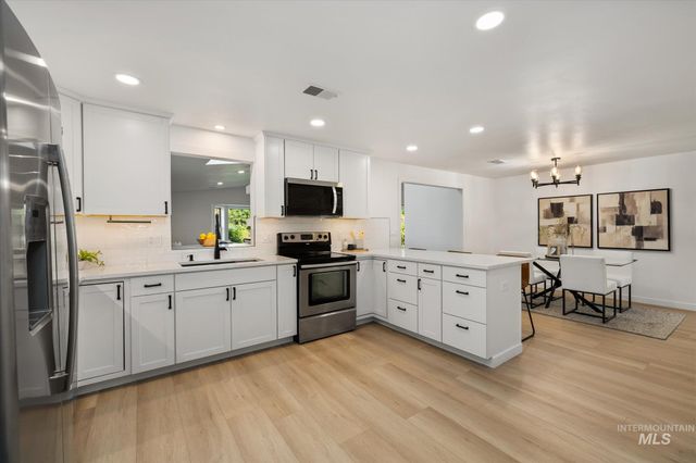 20 N Jefferson St, Nampa, ID 83651