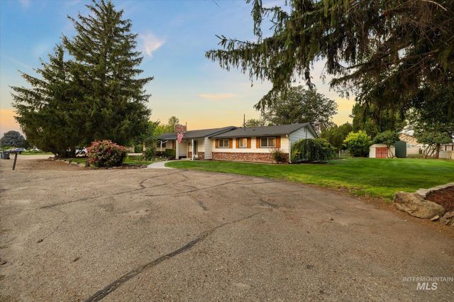 20 N Jefferson St, Nampa, ID 83651