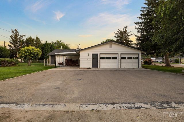 20 N Jefferson St, Nampa, ID 83651