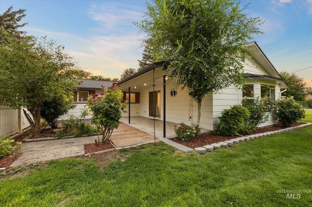 20 N Jefferson St, Nampa, ID 83651