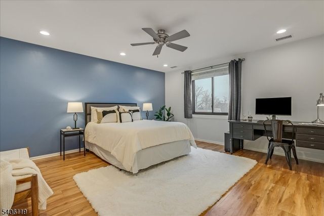 9 Cerone Ct, West Orange Twp., NJ 07052