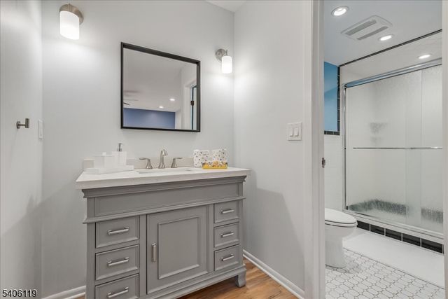 9 Cerone Ct, West Orange Twp., NJ 07052