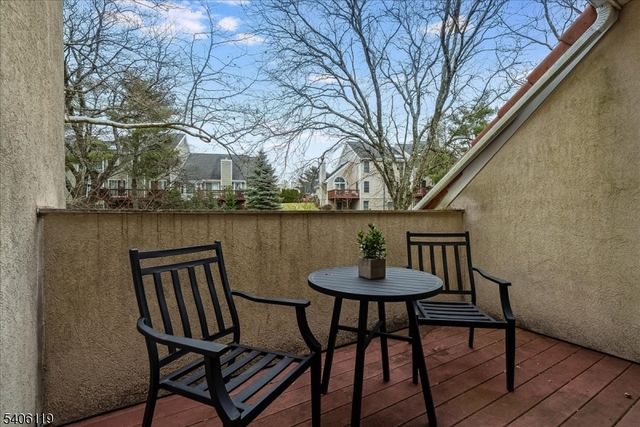 9 Cerone Ct, West Orange Twp., NJ 07052