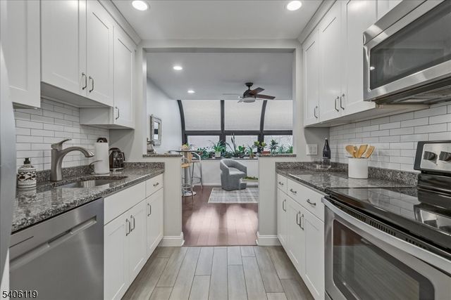 9 Cerone Ct, West Orange Twp., NJ 07052