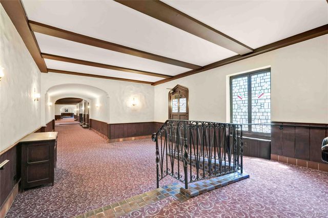 109-14 Ascan Avenue 5A, Forest Hills, NY 11375