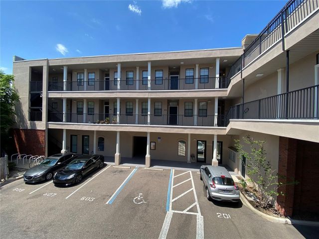 20 SW 6TH STREET 203, Gainesville, FL 32601