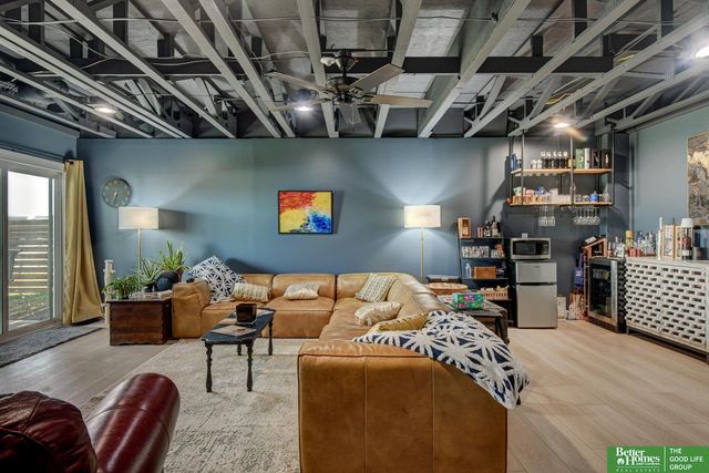 11961 S 113 Avenue, Papillion, NE 68046