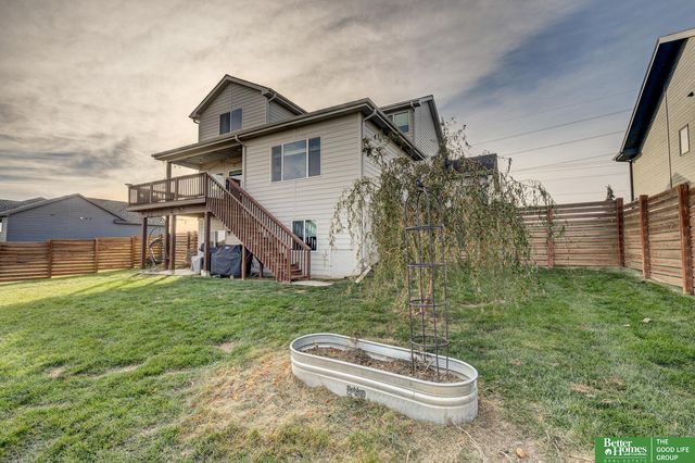 11961 S 113 Avenue, Papillion, NE 68046