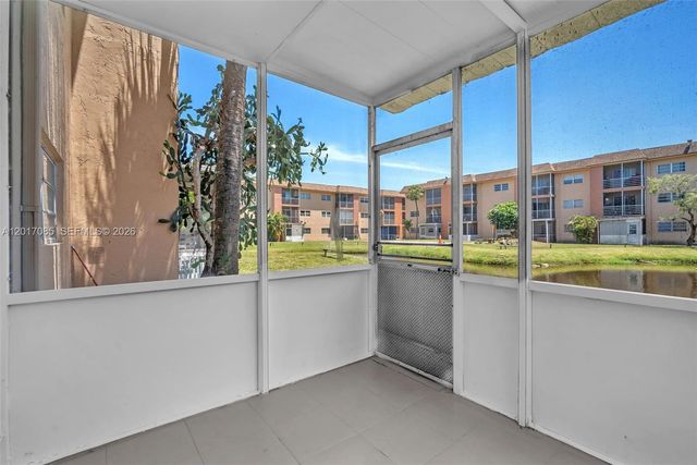 4101 NW 26th St 158, Lauderhill, FL 33313