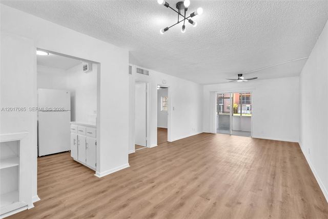 4101 NW 26th St 158, Lauderhill, FL 33313