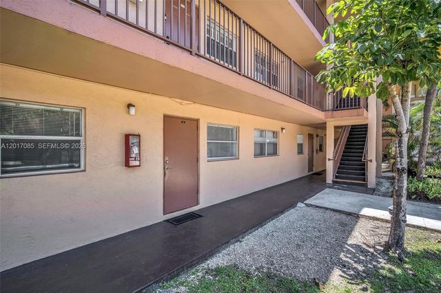 4101 NW 26th St 158, Lauderhill, FL 33313