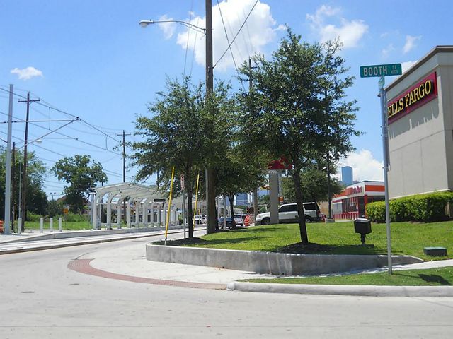 1001 Booth Street, Houston, TX 77009