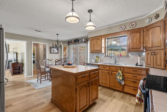 9 Yazoo Circle, Maumelle, AR 72113