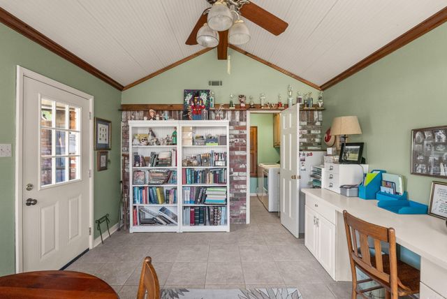 9 Yazoo Circle, Maumelle, AR 72113