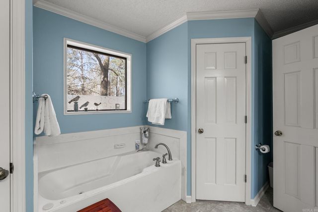 9 Yazoo Circle, Maumelle, AR 72113