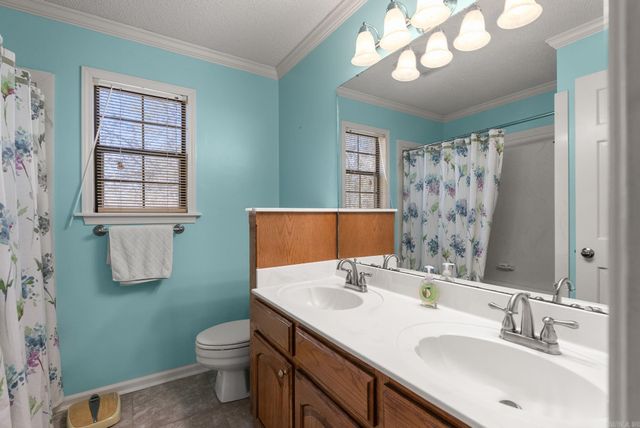 9 Yazoo Circle, Maumelle, AR 72113