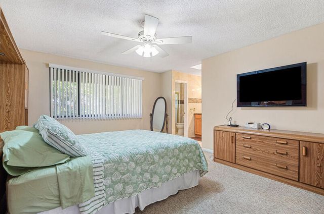 3409 SE 8th Street 6, Pompano Beach, FL 33062