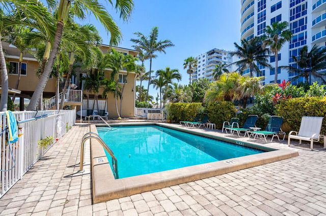 3409 SE 8th Street 6, Pompano Beach, FL 33062