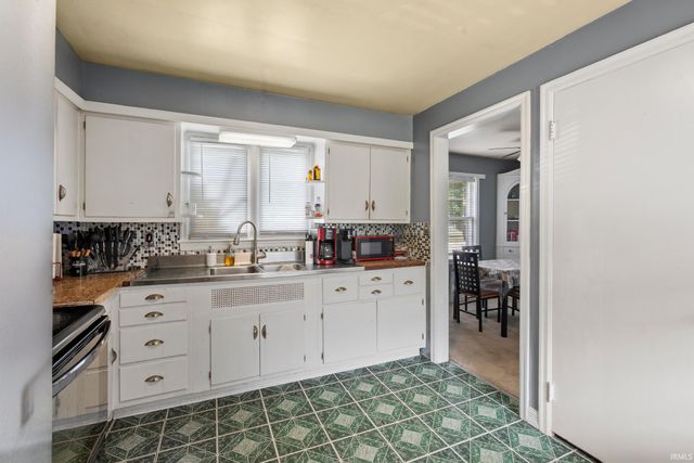 1507 Westmoor Parkway, Goshen, IN 46526
