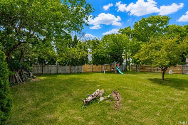 1507 Westmoor Parkway, Goshen, IN 46526