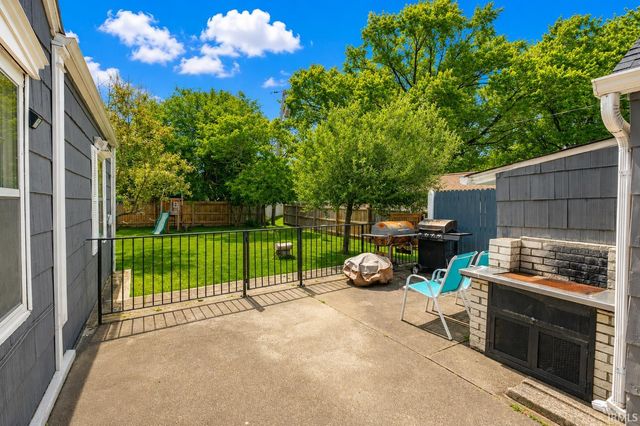 1507 Westmoor Parkway, Goshen, IN 46526