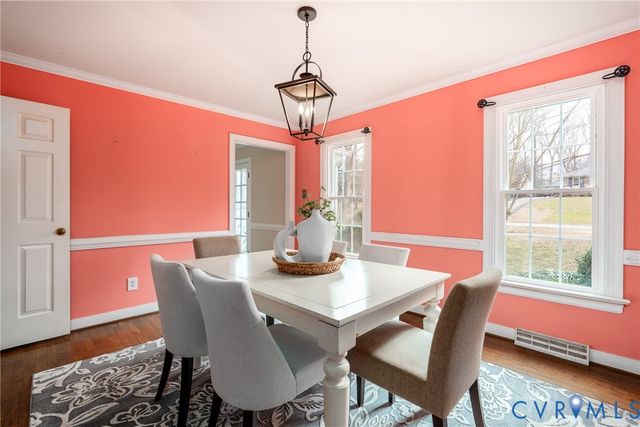 9293 W Wenlock Dr, Hanover, VA 23116