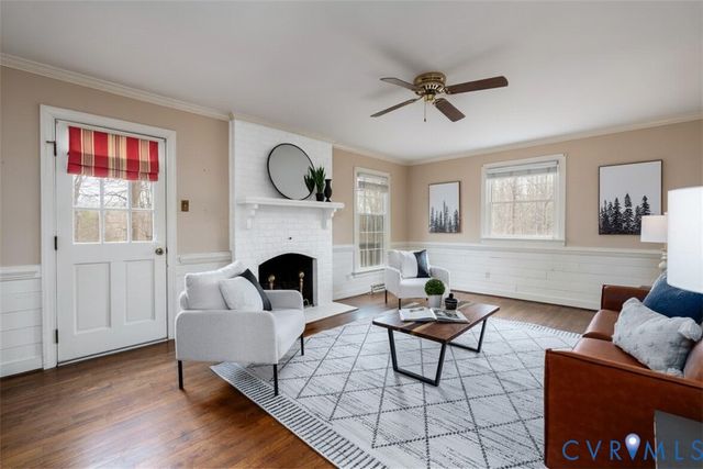 9293 W Wenlock Dr, Hanover, VA 23116