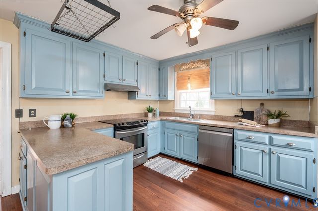 9293 W Wenlock Dr, Hanover, VA 23116