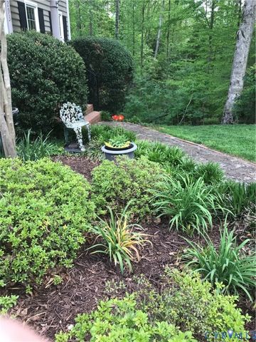 9293 W Wenlock Dr, Hanover, VA 23116