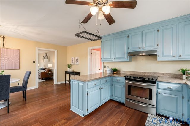 9293 W Wenlock Dr, Hanover, VA 23116