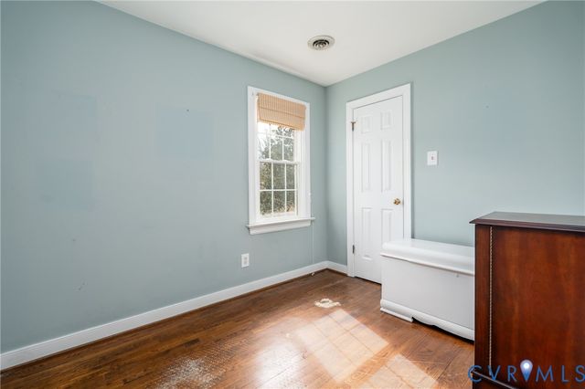 9293 W Wenlock Dr, Hanover, VA 23116