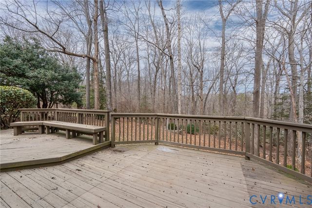 9293 W Wenlock Dr, Hanover, VA 23116