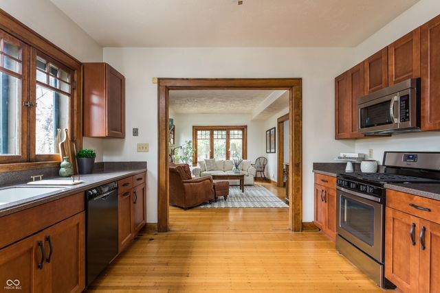 235 E 15th Street, Indianapolis, IN 46202