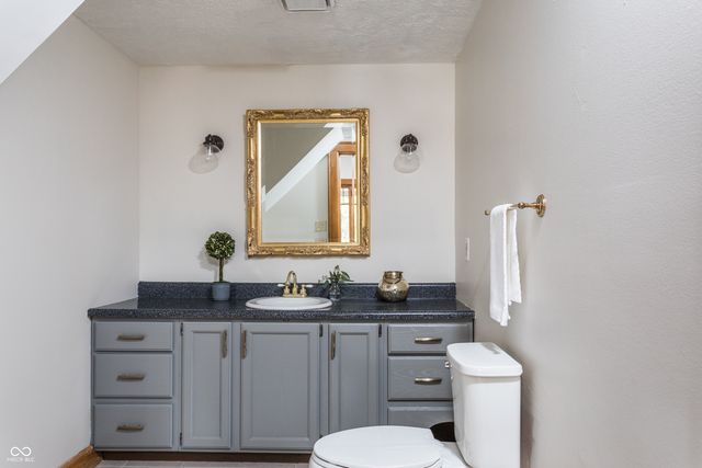 235 E 15th Street, Indianapolis, IN 46202